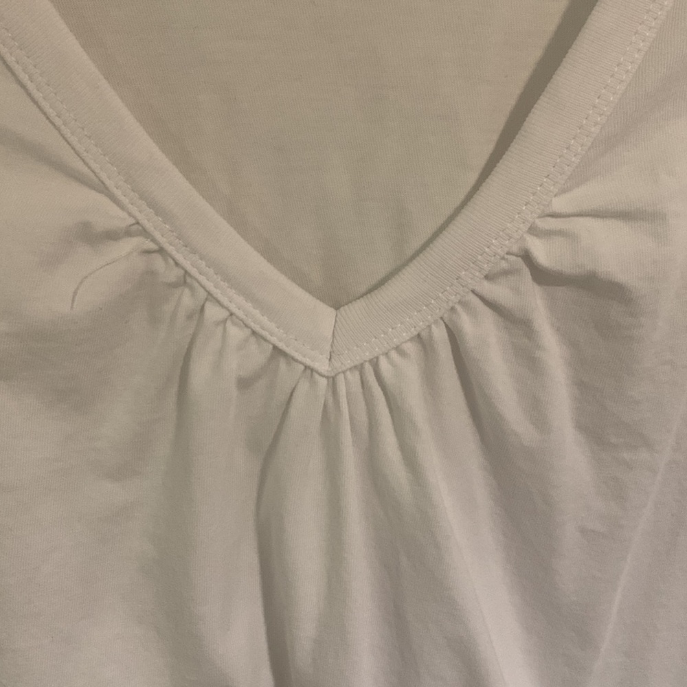 Woman Within White 3/4 length sleeve V neck shirt, Women’s size 3X (30/32) - Picture 5 of 9